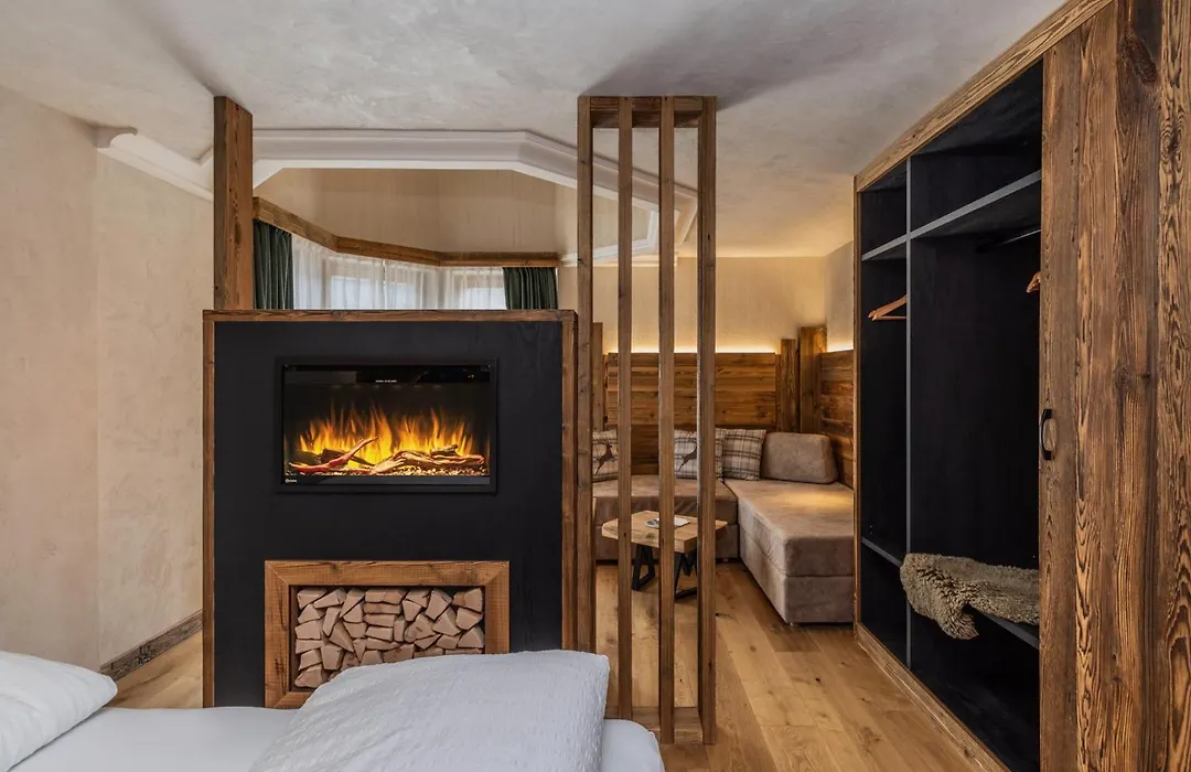Sporthotel Romantic Plaza-1